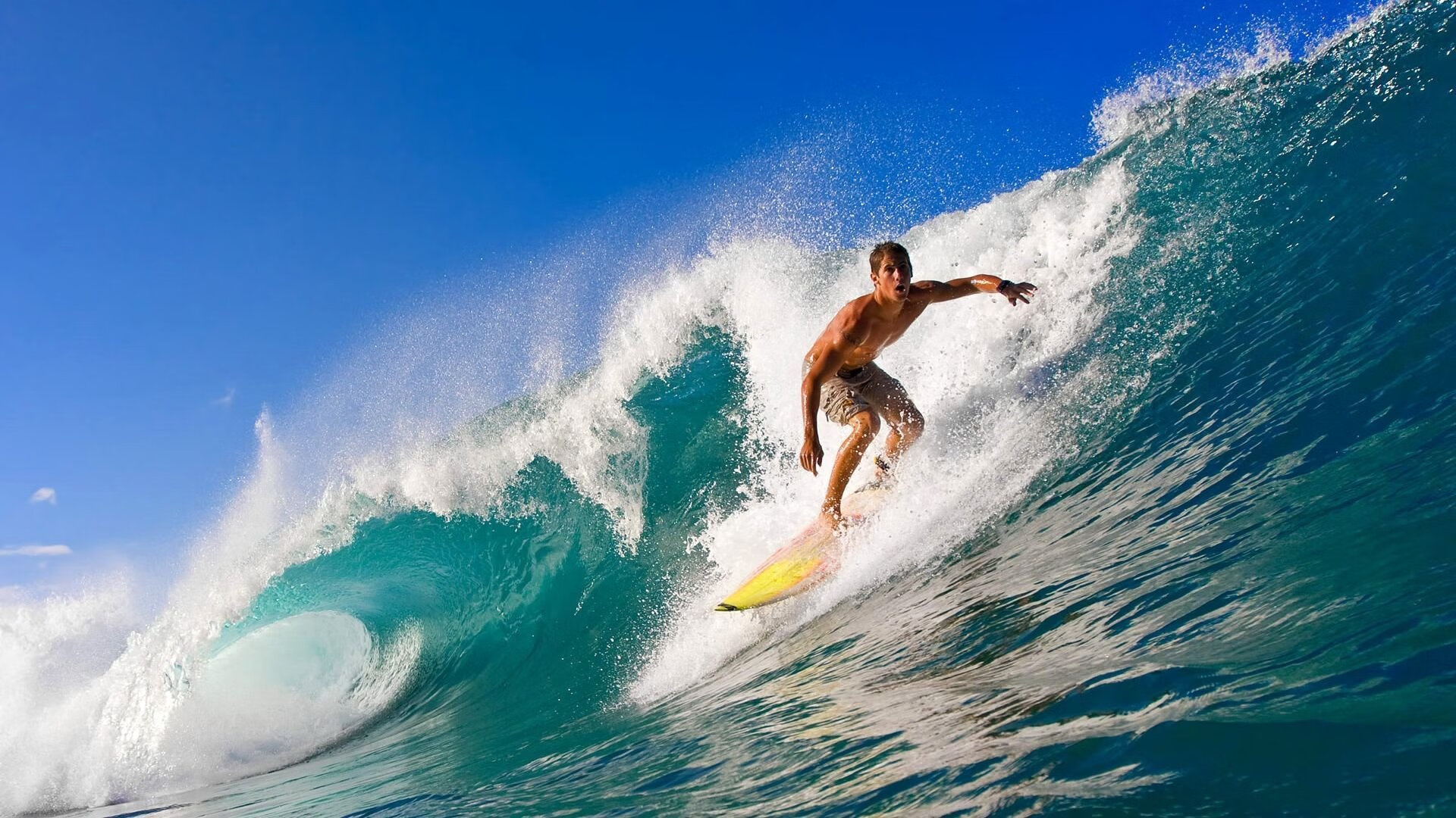 爱游戏体育官方在线-_硬地、草地、红土:不同场地对运动员的考验_,红土草地硬地网球一样吗